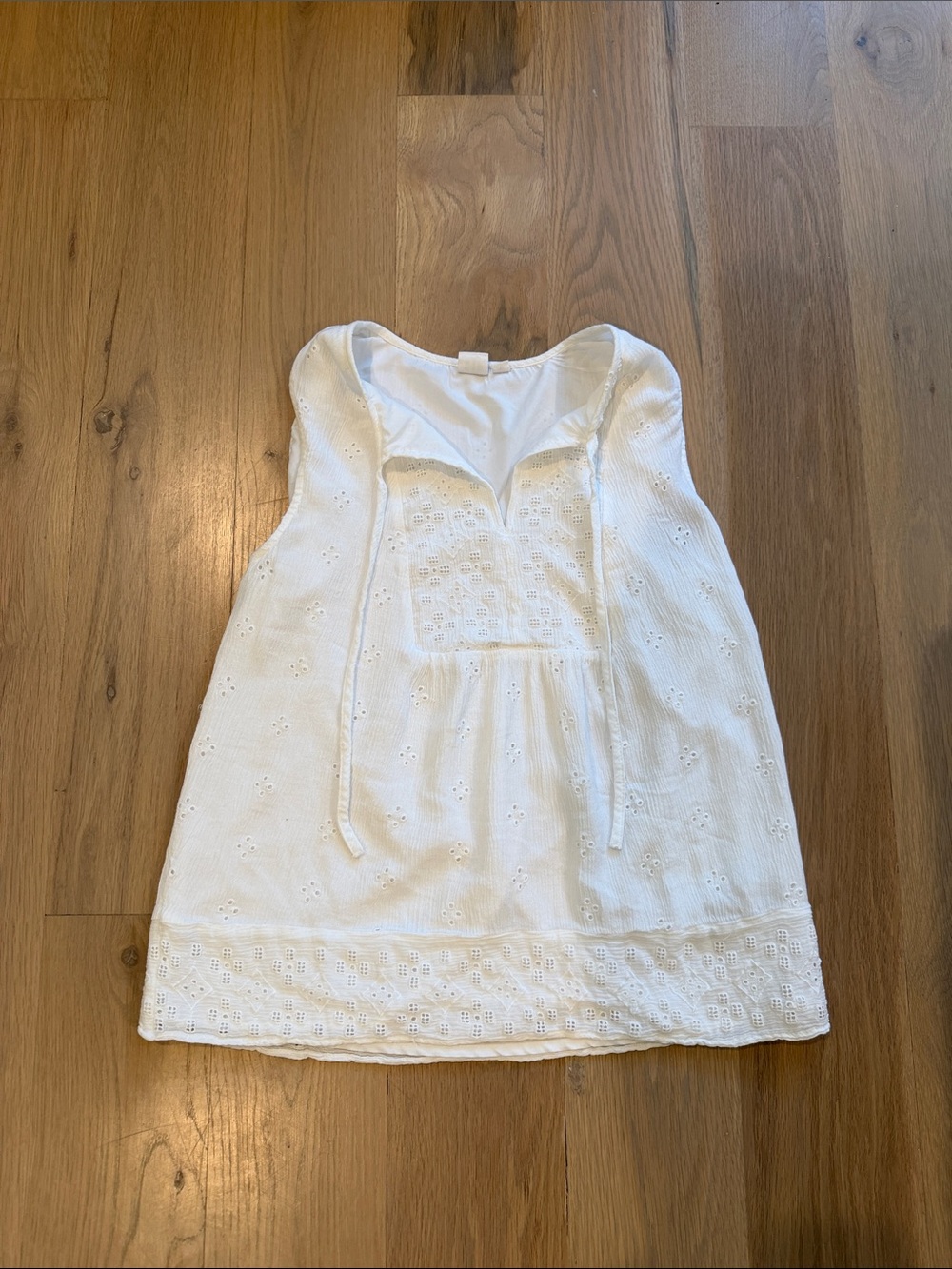 GAP White Eyelet Cotton Sleeveless Tunic